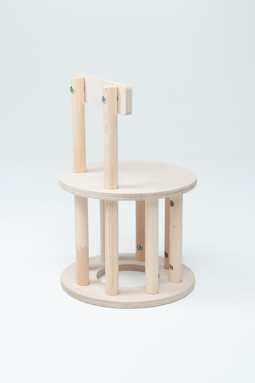 Montessori apvali kėdė vaikams natūrali mediena