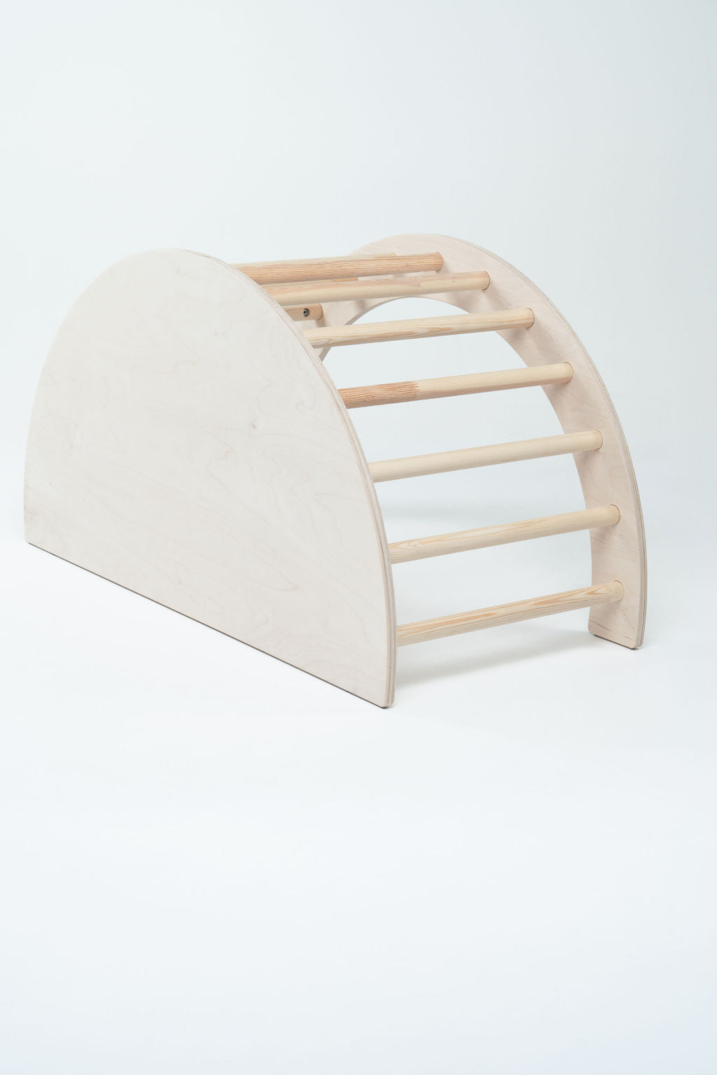 Montessori daugiafunkcinis apvalus stalas vaikams su laipyne