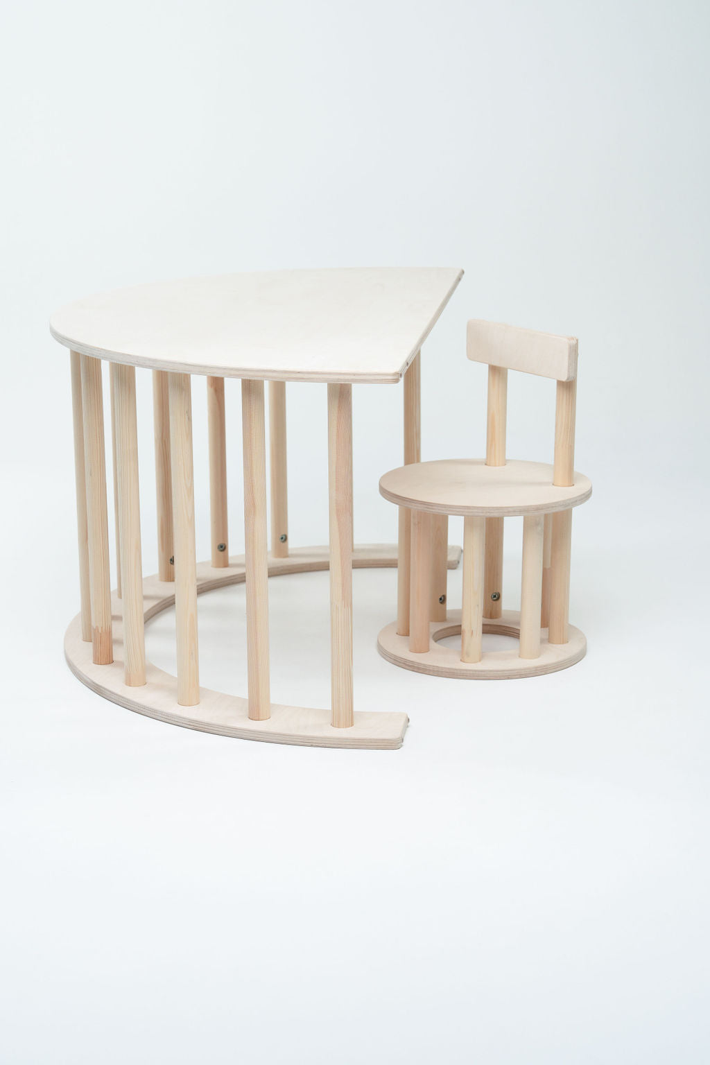 Vaiko kėdė Montessori apvali prie stalo