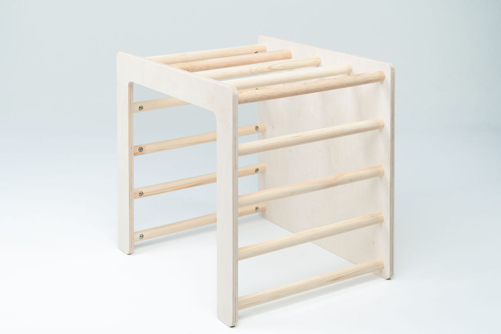 Montessori daugiafunkcinis kvadratinis stalas laipynės