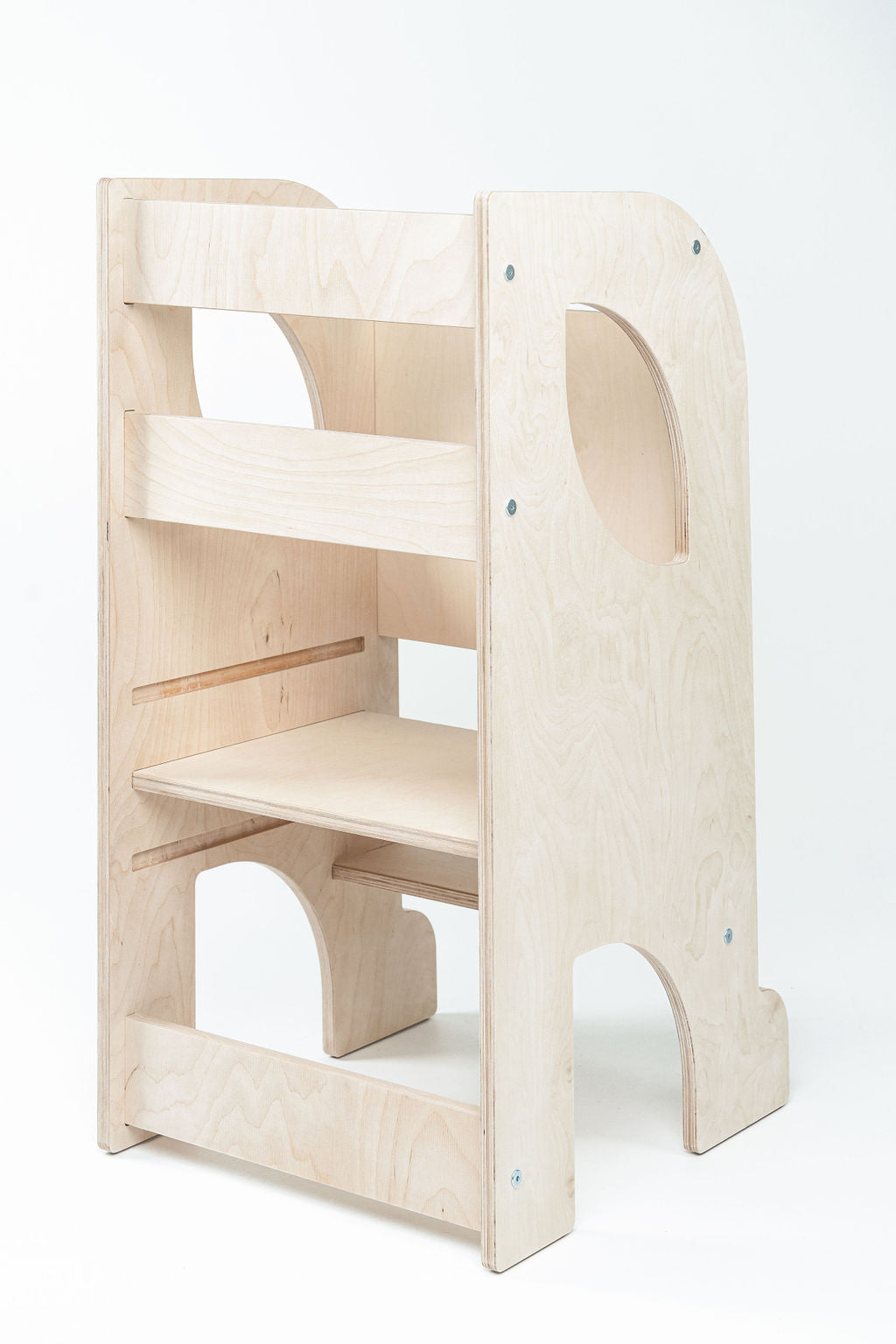 Montessori bokštelis reguliuojamos aukščio lentynos